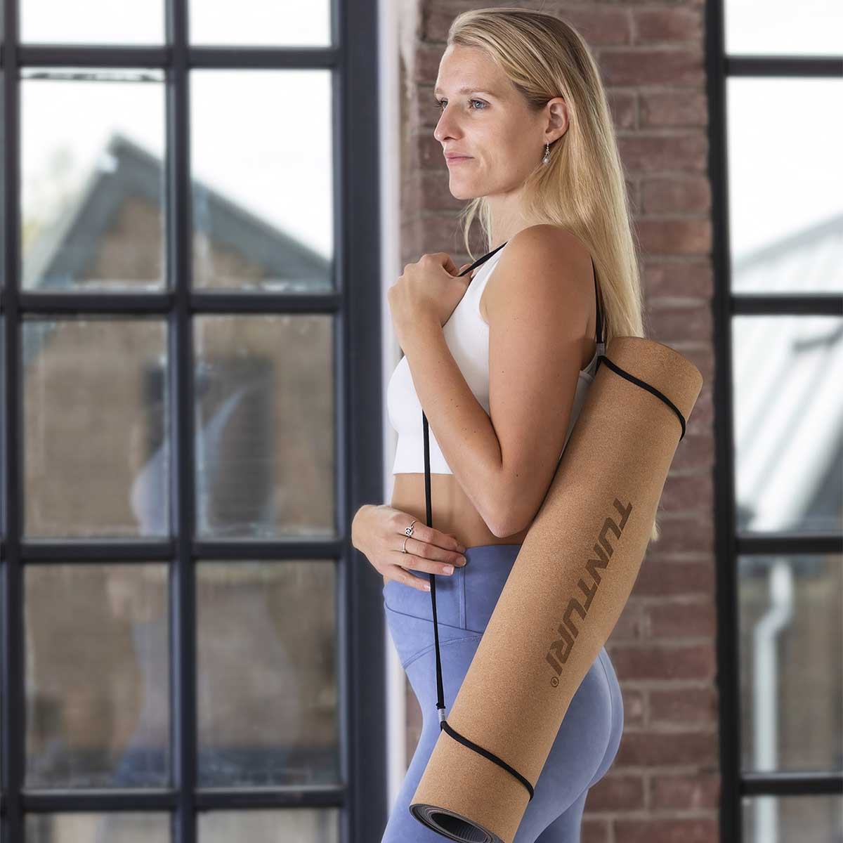 Tunturi kork yogamatta – halksäker och antibakteriell för hot yoga